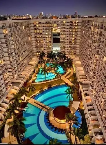 Pasay Moa At Shell Residences 4* Manila